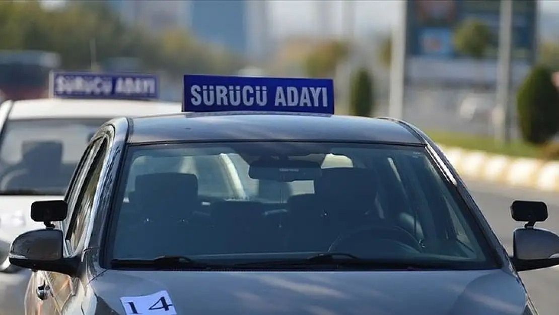 Ehliyet Alacaklar Dikkat, Kurallar Değişiyor!