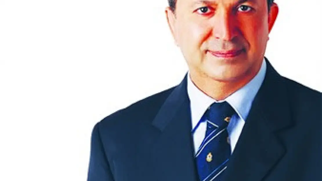 Emekli Amiral Polat, FETÖ'yü anlatacak