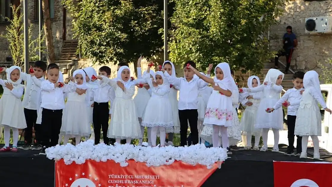 Emirdağ’ da 4-6 yaş arasındaki çocuklar için Kur’an kursu açıldı