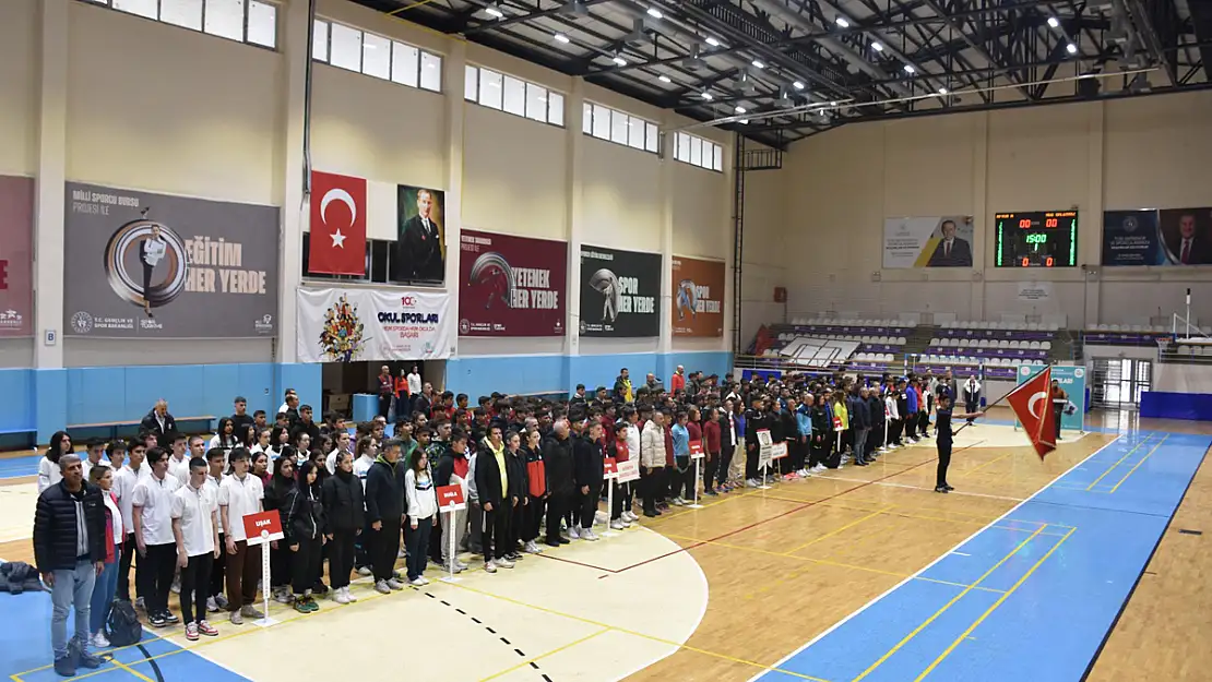 Futsal Grup Müsabakaları Başladı