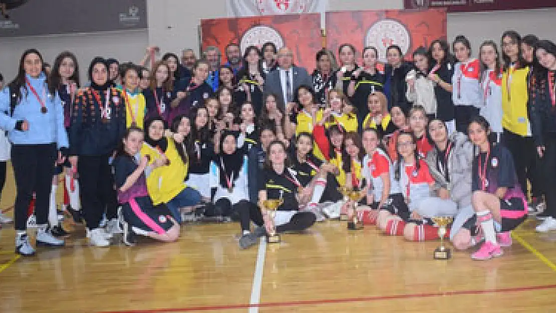 Futsal’da şampiyonlar belli oldu