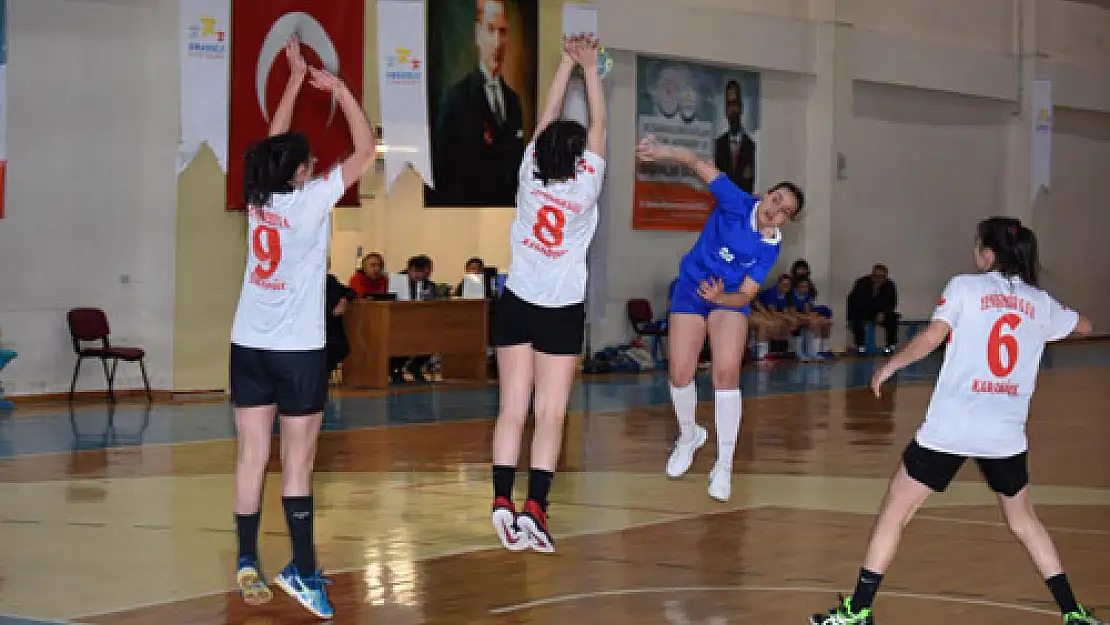 Genç Hentbolcular Afyon'da yarışacak