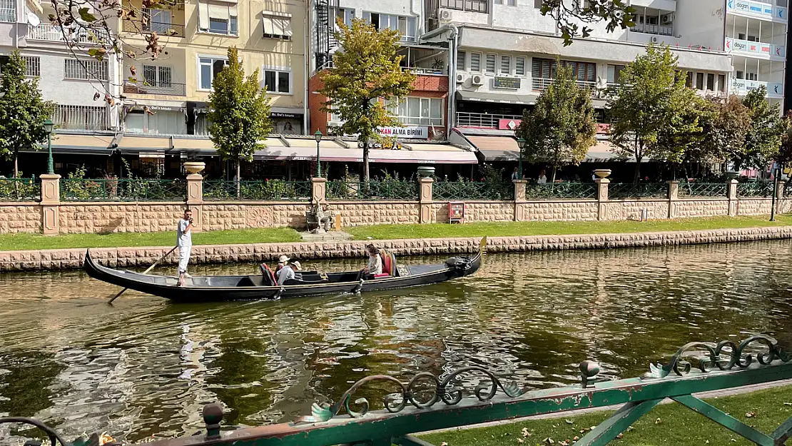 Gondol Sırası Yoğunluğu Oluştu