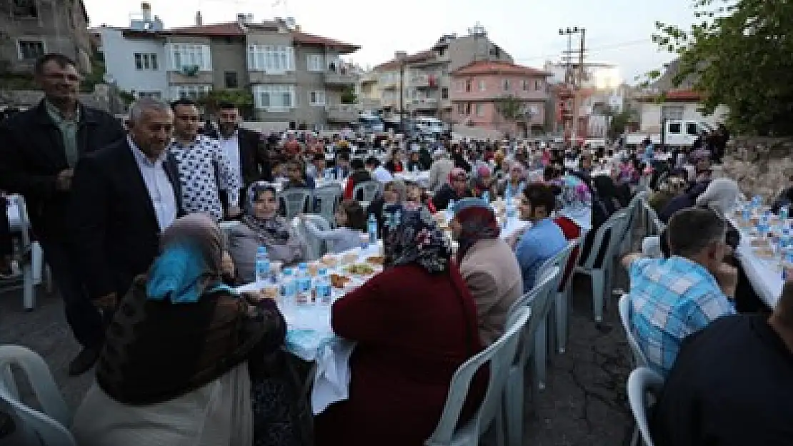 Gönül sofrası Yarenler mahallesine kuruldu