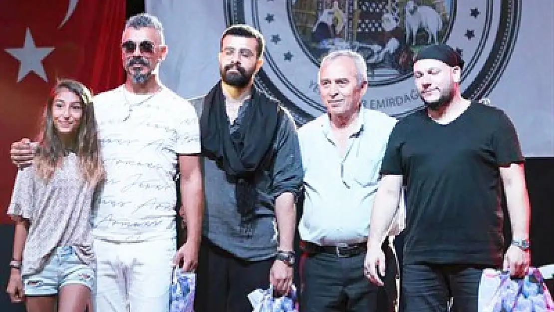 Gurbetçi Festivali'nde Dumano sahne aldı