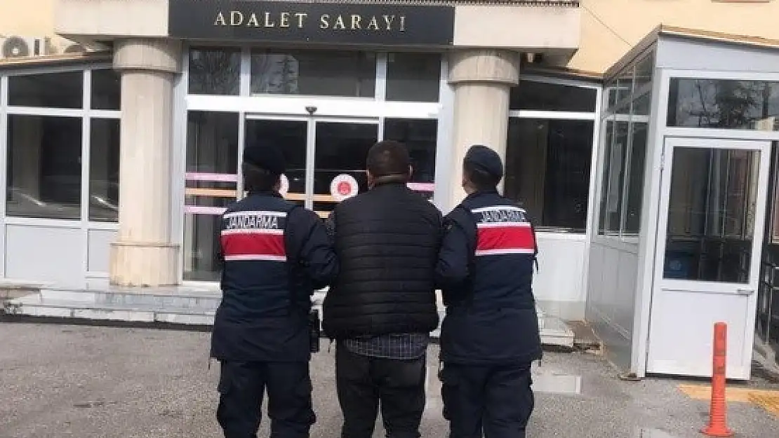 Hapis cezasıyla aranan şahıs tabanca ve tüfeklerle yakalandı