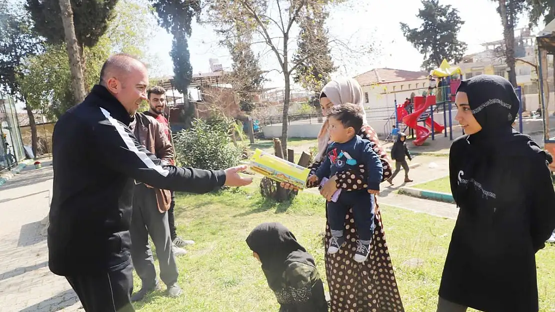 'Hatay'da depremzedelerden hayır duası alıyoruz'