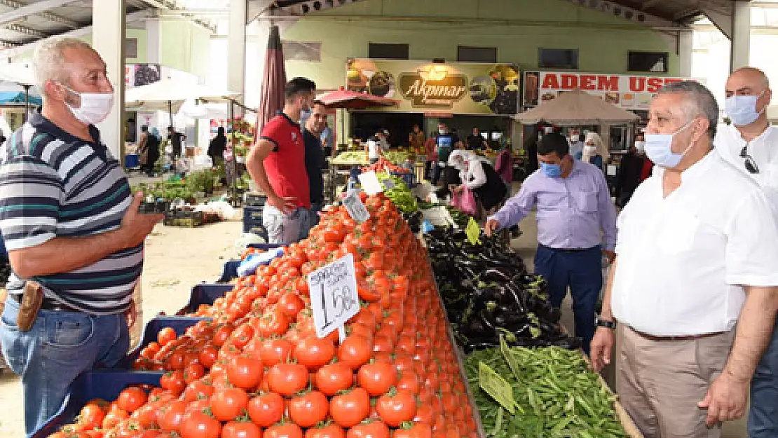 Hem denetledi, hem sıkıntıları dinledi