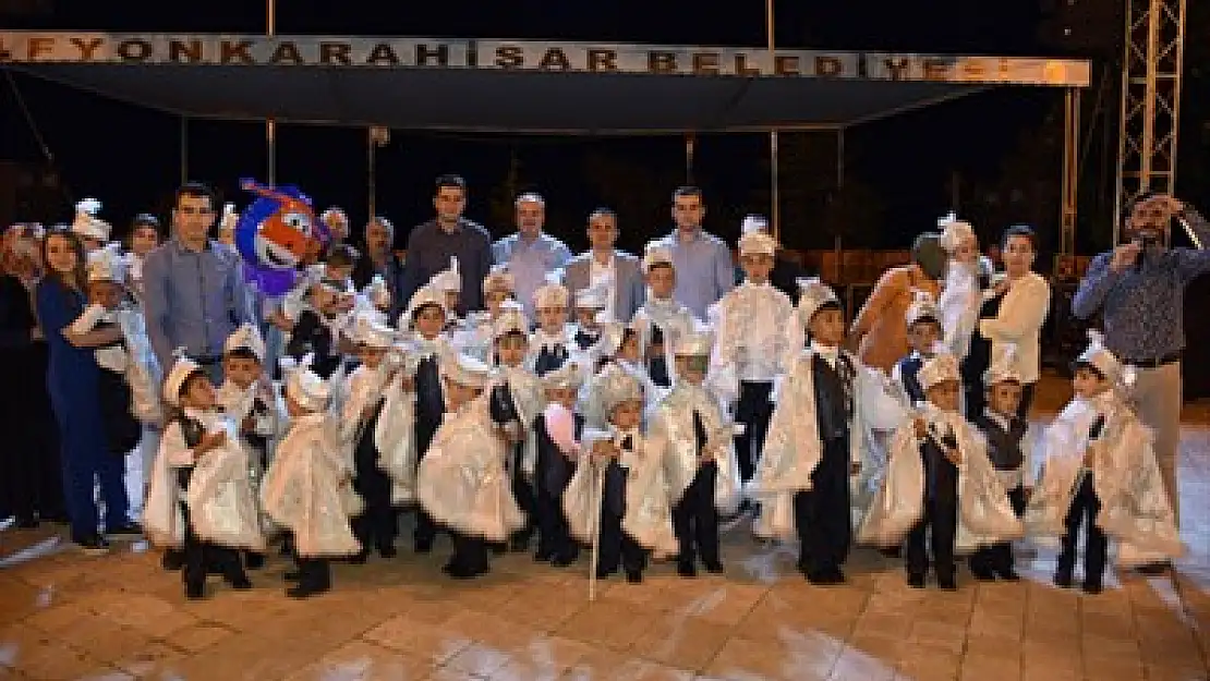 Hıdırlık’ta kına, Park Hayat Hastanesi’nde sünnet