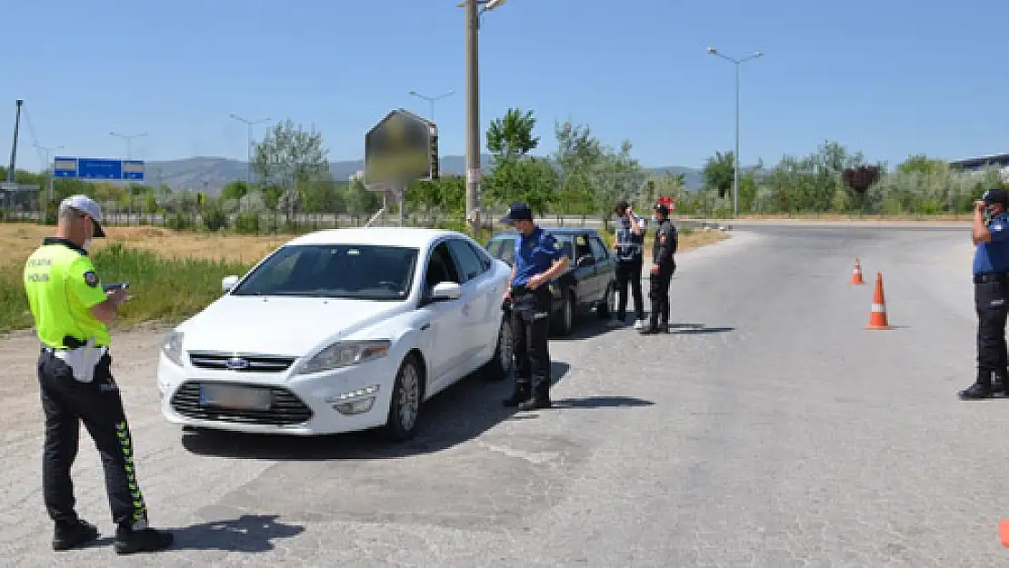 “Huzurlu Sokaklar ve Terör Suçları Uygulaması” yapıldı