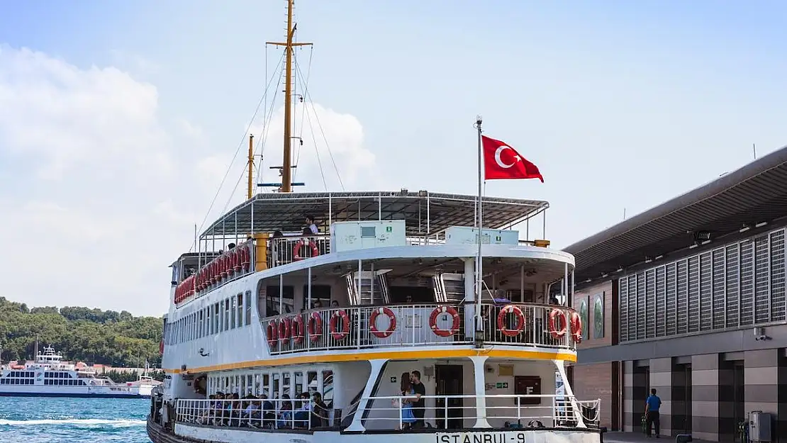 İstanbul’da güzel bir hava ve feribot keyfi