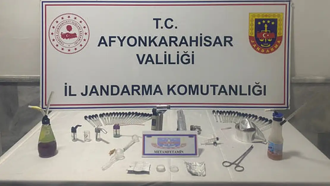 Jandarma uyuşturucuya geçit  vermiyor