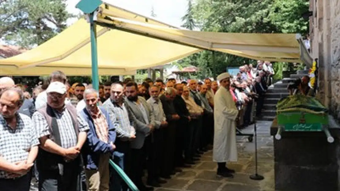 Kameraman Acar, son yolculuğuna uğurlandı