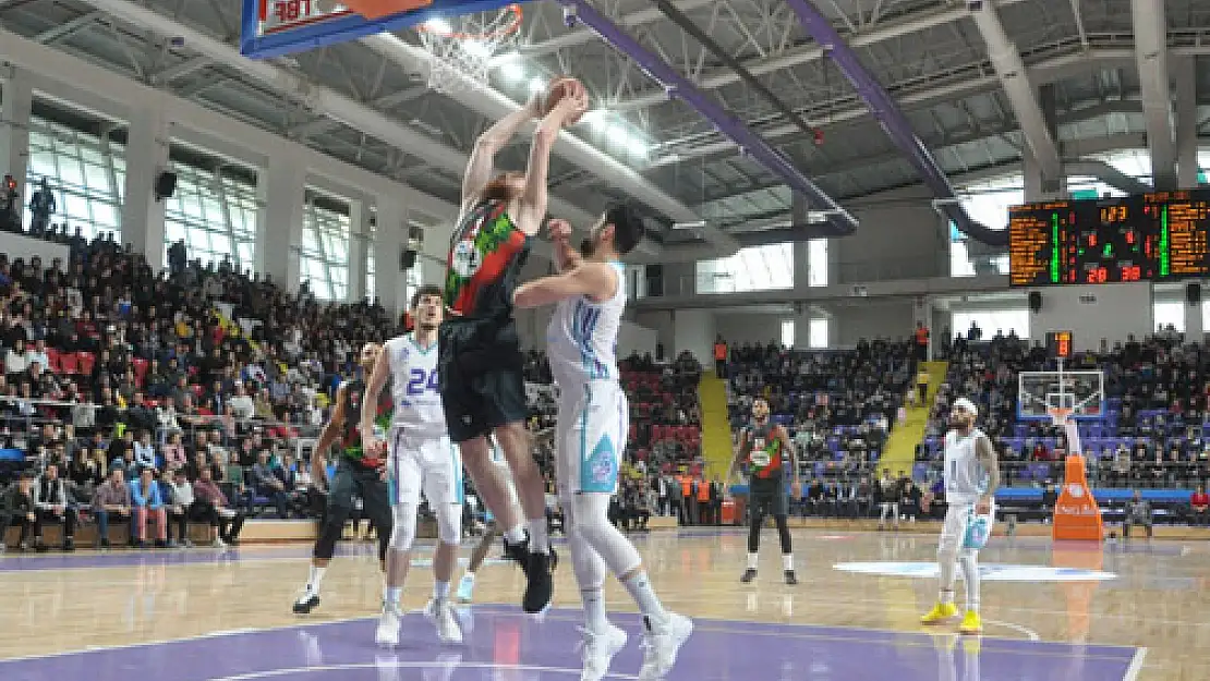 Karşıyaka'ya 9 farkla mağlubuz: 66-75