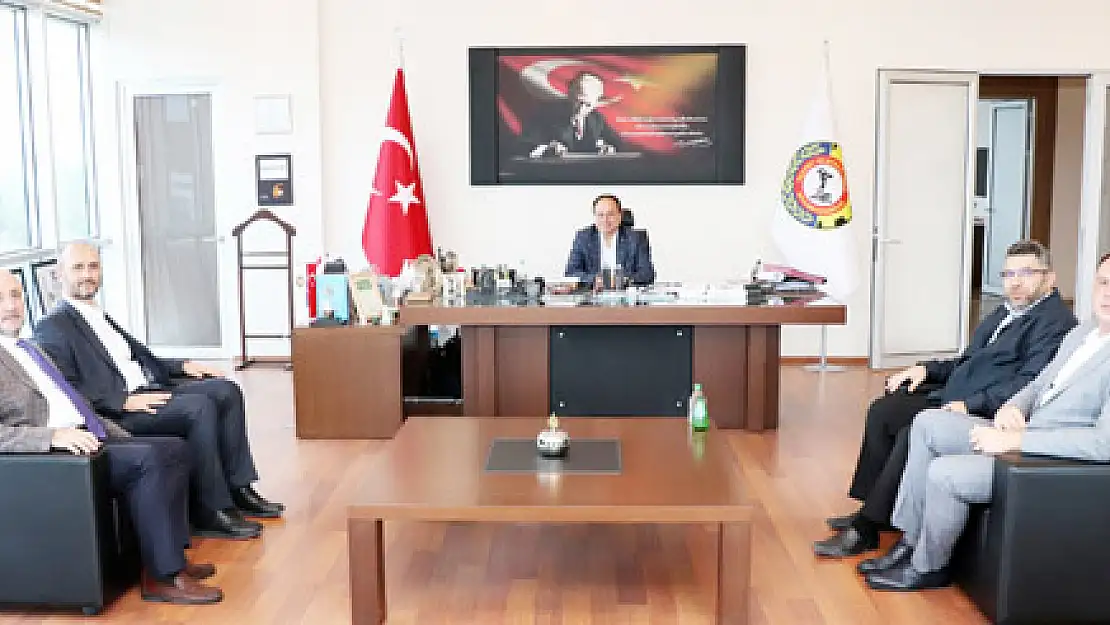 'Kızılay ülkemiz için son derece önemli bir kuruluş'