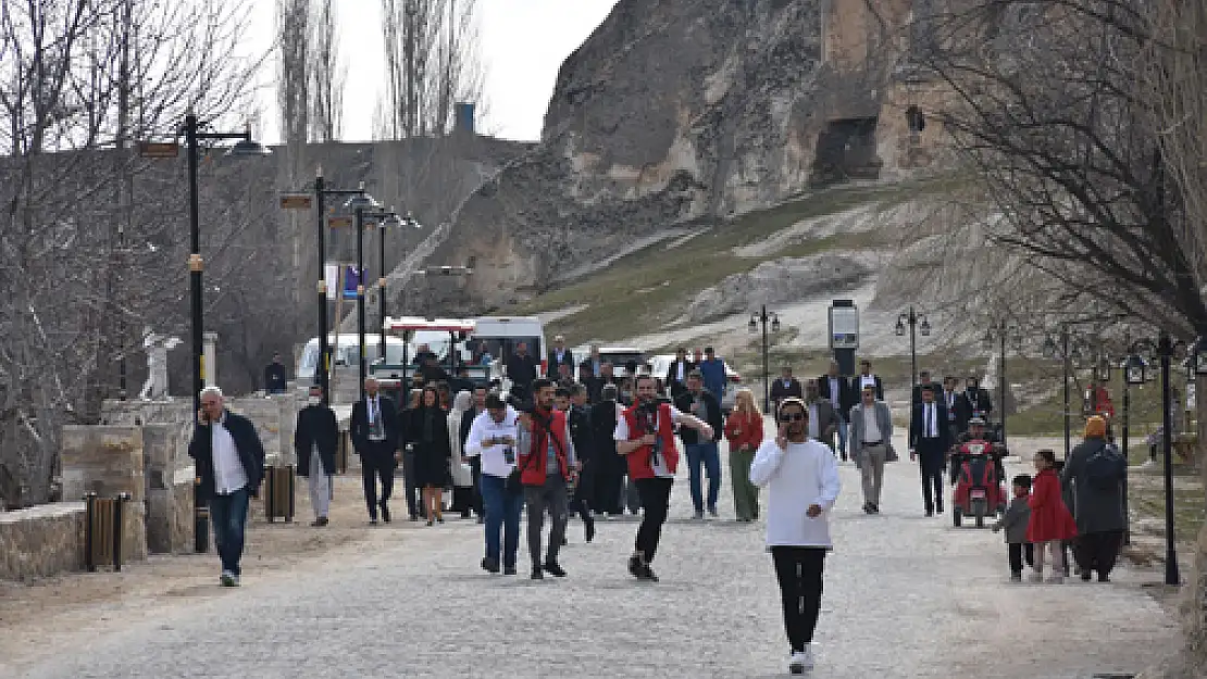 Kongre için gelen iş insanları Ayazini'yi gezdi