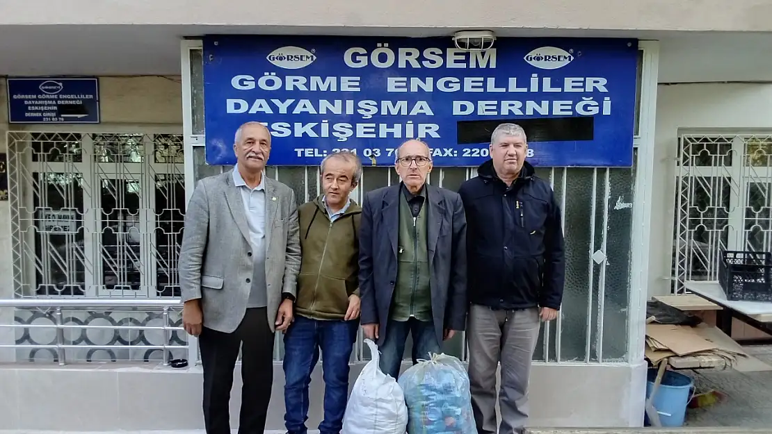 Köy Kültür Evi'nden Görme Engelliler İçin Kapak Bağışı