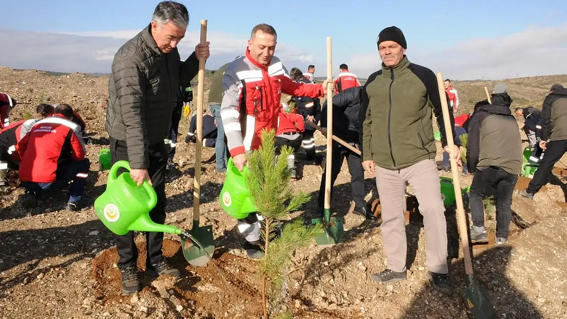 Maden Sahasına 6 Bin Fidan Dikildi