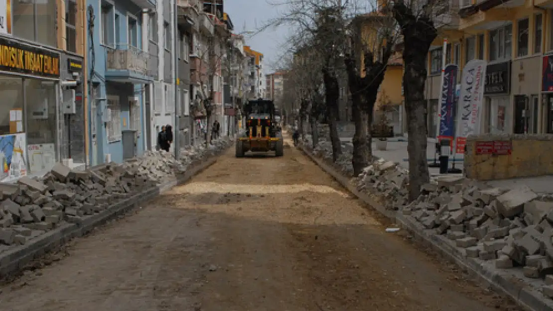 Marulcu'da bozuk  yollar yeniden yapılıyor