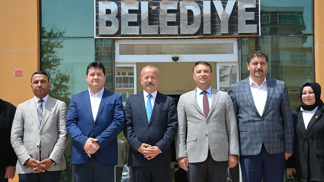 'MHP'li Belediyeler İle Vatandaş Üretken Belediyecilikle Tanışacak'