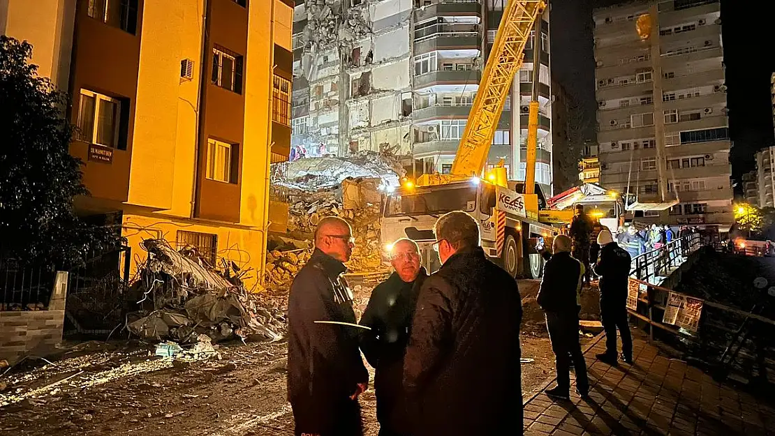 Milletvekili Özkaya ve danışmanları kurtarma çalışmalarına katıldı