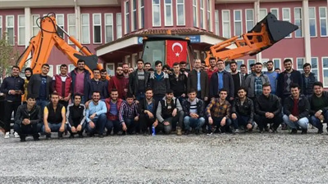 Öğrencilere uygulamalı eğitim verildi – Kocatepe Gazetesi