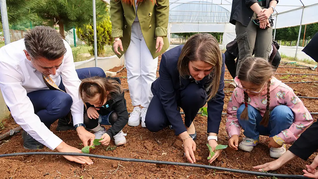 Özel Gereksinimli Bireylerden Doğa Sevgisi