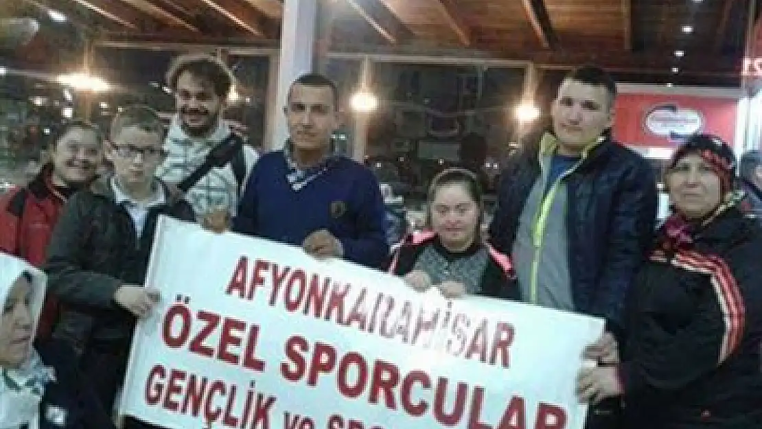 Özel sporculardan büyük başarı – Kocatepe Gazetesi