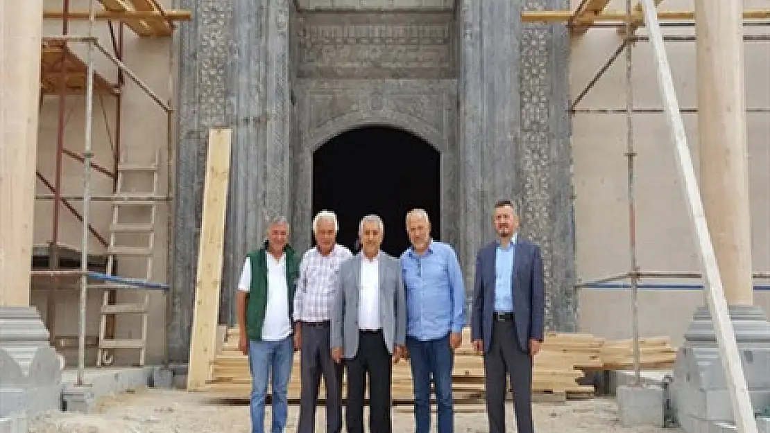 Paşa Camii’nde çalışmalar sürüyor