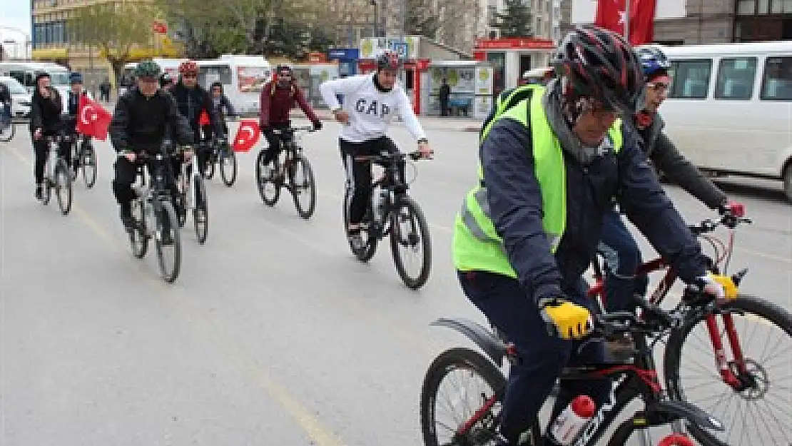 Pedallar bu kez Otizm için çevrildi