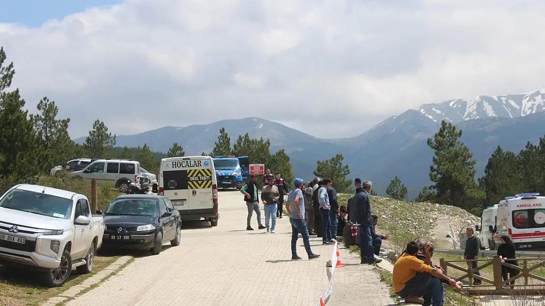 Piknik faciasında göletten 2 kişinin cansız bedenini polis kurbağa adamlar çıkardı