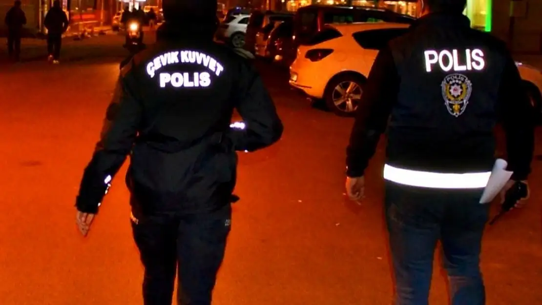 Polis kent genelinde denetim yaptı