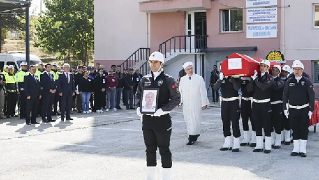 Polis memuru Akpınar, geçirdiği kalp krizi nedeniyle hayatını kaybetti