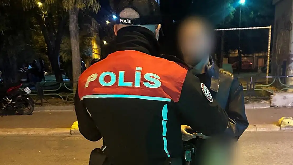 Polisin Çalışmalarında 5 Şahsa İşlem Yapıldı