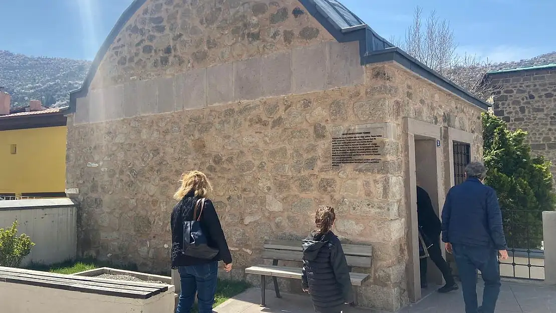 Ramazan ayında Ahmet ve Mehmet Efendiler Türbesi yoğun ilgi gördü