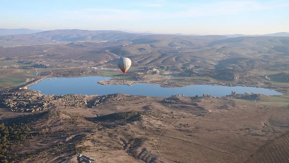 Sahur sonrası Frigya semaları balonlarla renklendi