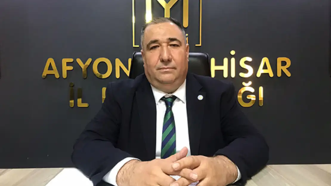 'Sayın Taytak AKP kuklası, Sayın Zeybek Afyon esnafının ekmeğine kan doğradı'