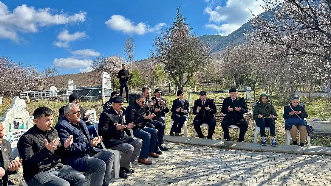 Şehit Yılmaz Tankül Mezarı Başında Anıldı