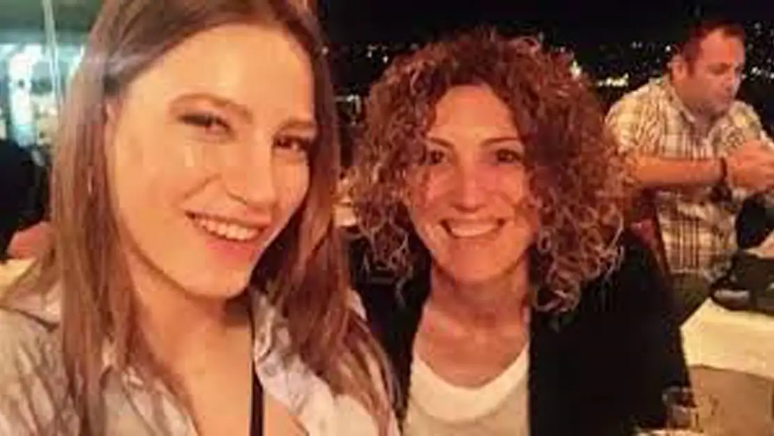 Serenay Sarıkaya'nın Annesi Kimdir?