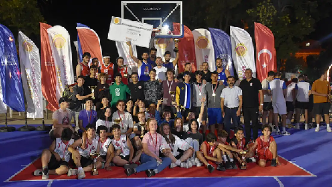 Sokak basketbolu turnuvası tamamlandı