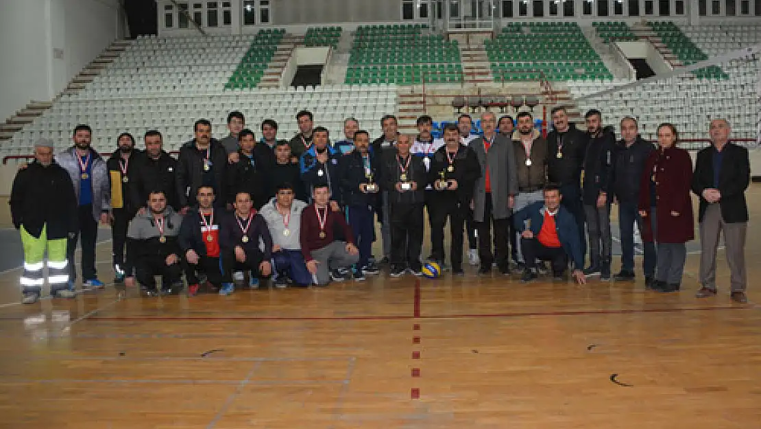 Spor Salonu birinci oldu