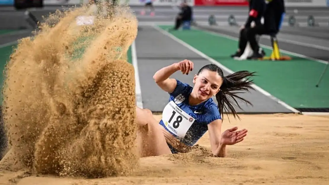 Sporcu Hayriye Nur Arı, Gümüş Madalya Kazandı