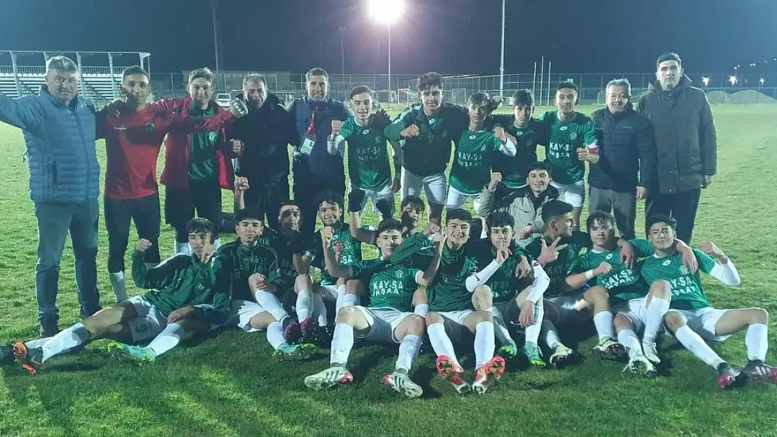 Şuhut Hisarspor U18’de finale yükseldi