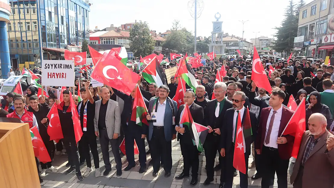 Şuhut'ta Gazze'ye Destek Yürüyüşü Düzenlendi