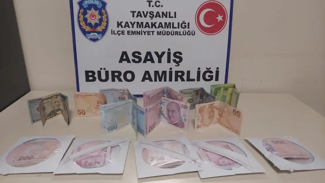 Tavşanlı'da 3 Camide İmamların Ve Cemaatin Parasını Çalan Zanlı Tutuklandı