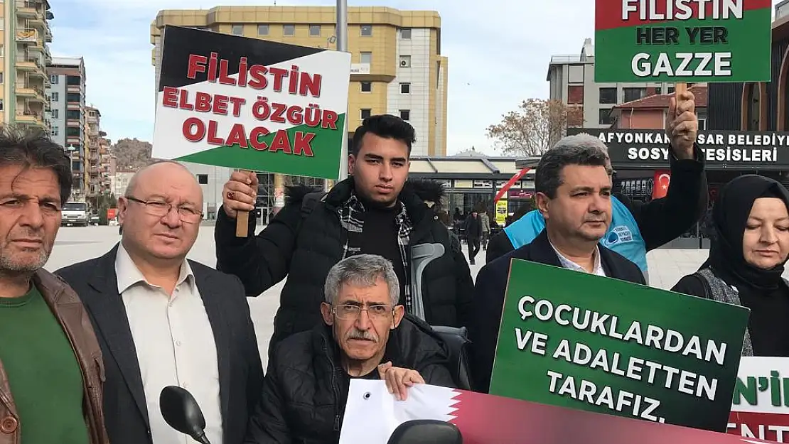 'Tüm Vicdan Sahiplerini Filistin İçin Kenetlenmeye Davet Ediyoruz'