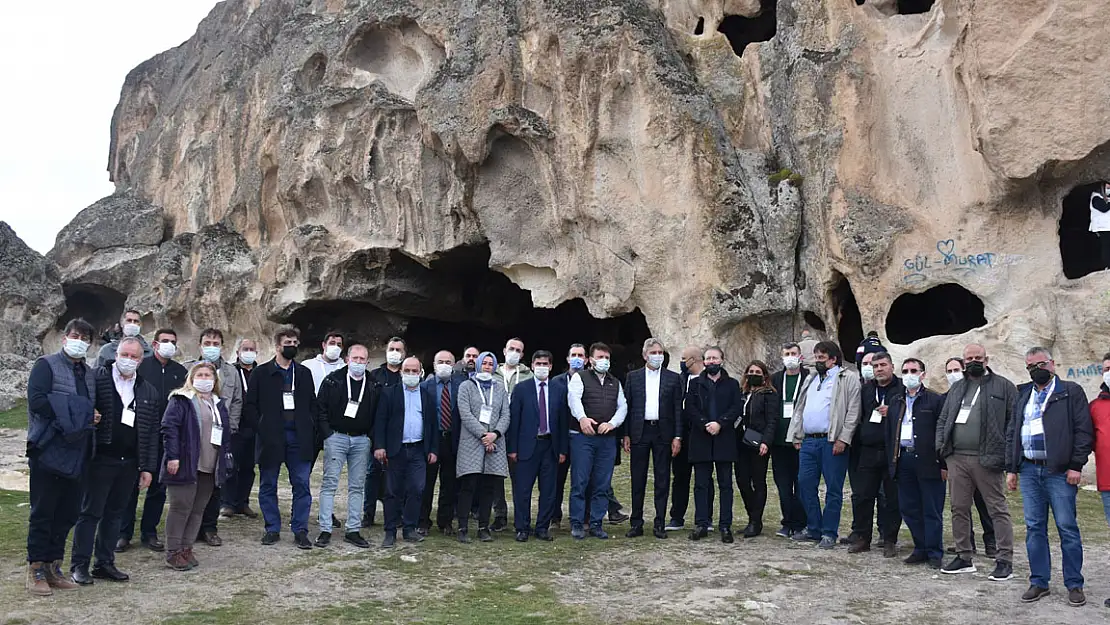 TÜRSAB ACENTALARINDAN AFYONKARAHİSAR’A TAM NOT