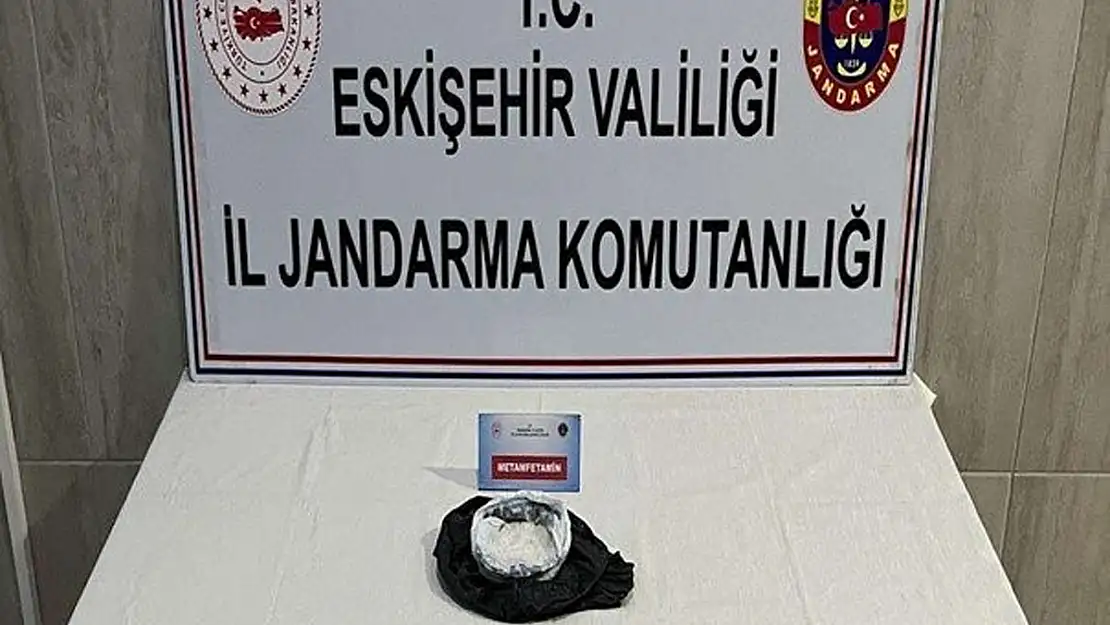 Uyuşturucu Getirip Satan Şahıslar Yakaladı