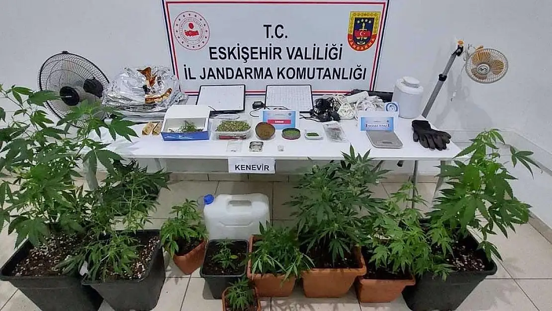 Uyuşturucu imal edilen eve baskın