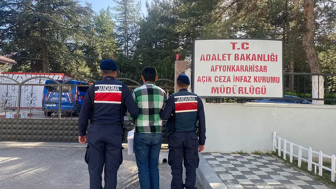 Uyuşturucu Kullanmaktan Aranan Şahıs Jandarma Tarafından Yakalandı